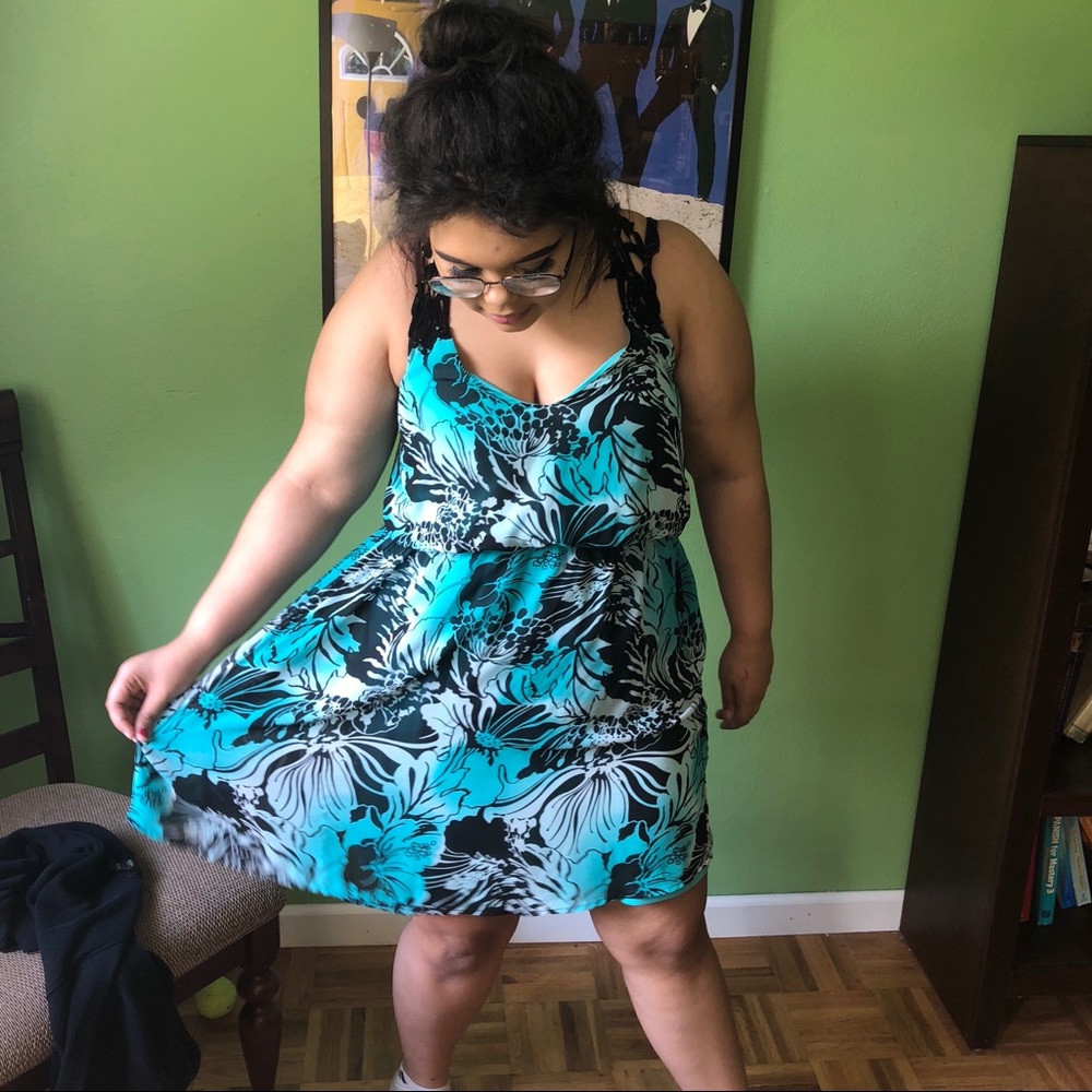 Forever 21 Plus Teal and Black dress